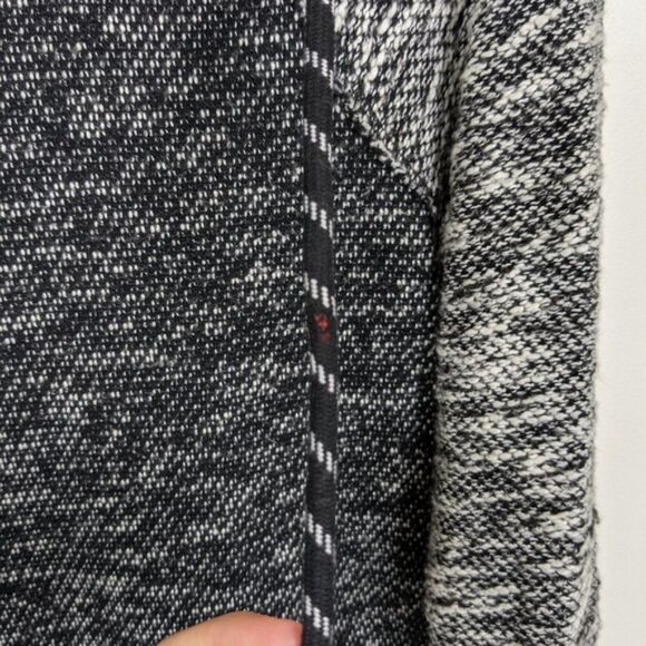 Marc New York Performance Black and White Hooded Pullover Sweatshirt Small - Picture 8 of 9